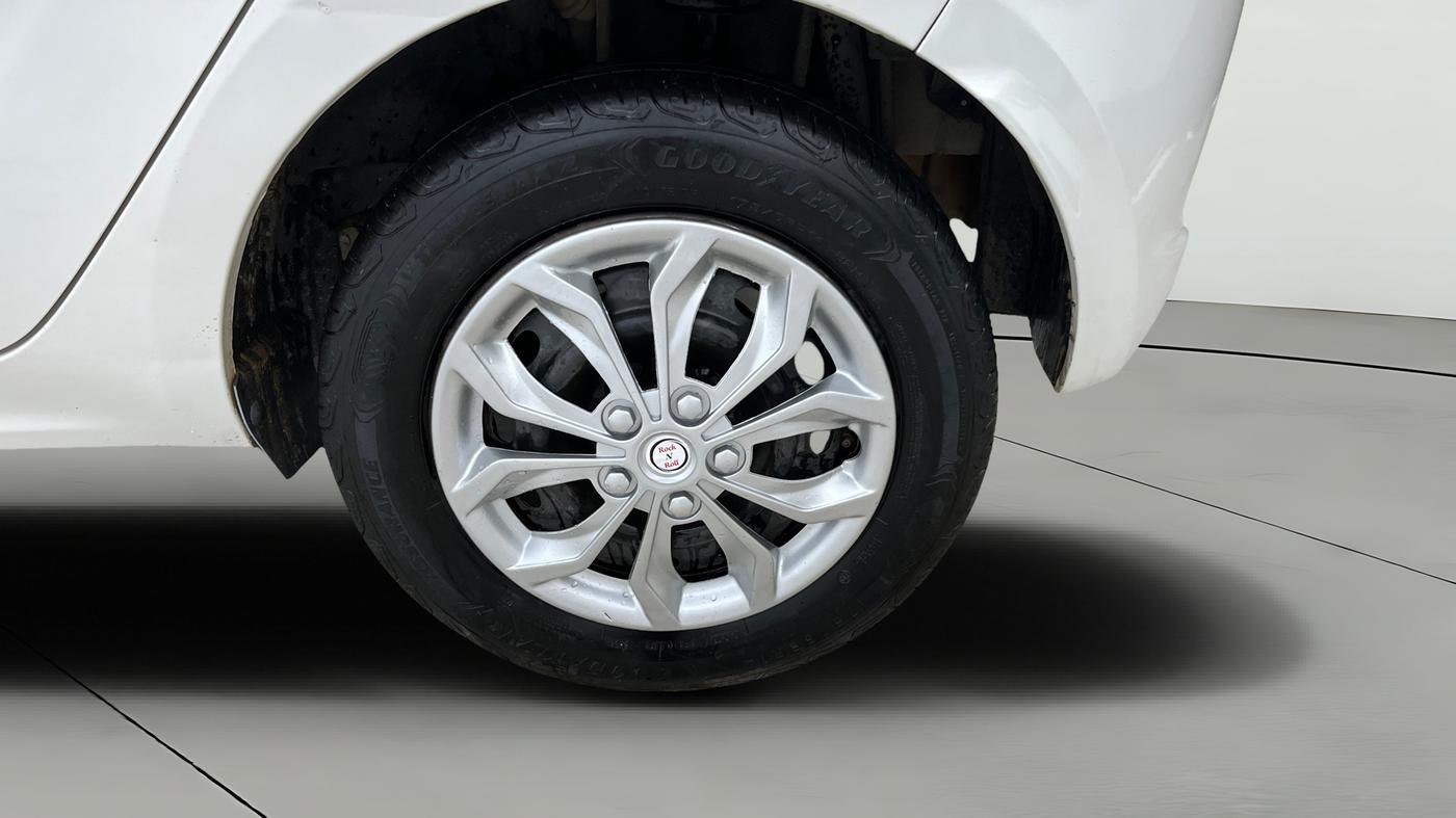 2017 Tata Tiago XT PETROL, Petrol, Manual, 79,222 km, Left Rear Wheel