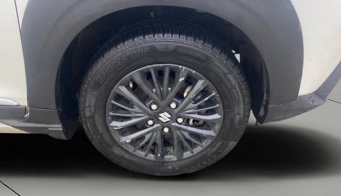 2020 Maruti XL6 ZETA MT, Petrol, Manual, 74,762 km, Right Front Wheel