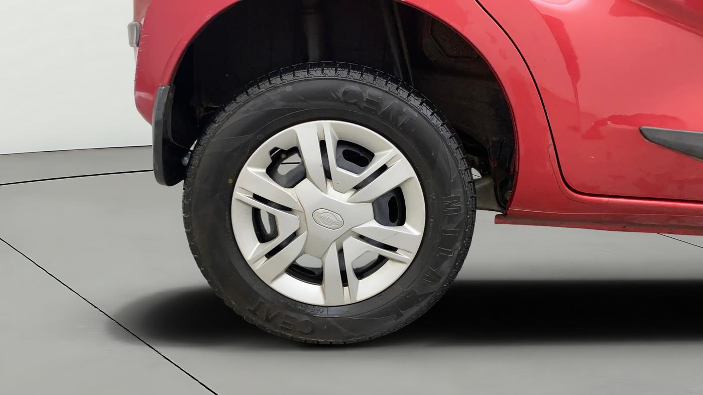 2019 Datsun Redi Go S 1.0 AMT, Petrol, Automatic, 17,902 km, Right Rear Wheel