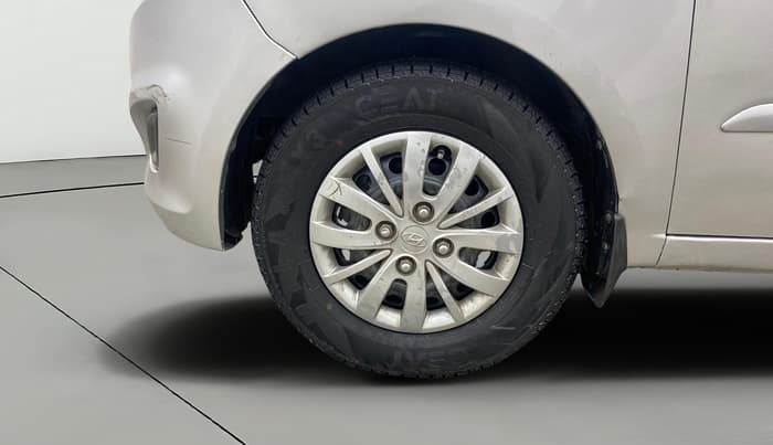2013 Hyundai i10 SPORTZ 1.2, Petrol, Manual, 92,127 km, Left Front Wheel