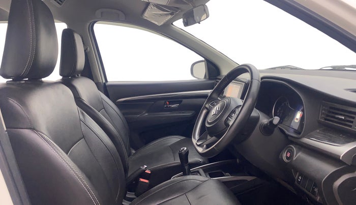 2021 Maruti XL6 ALPHA MT, Petrol, Manual, 50,103 km, Right Side Front Door Cabin