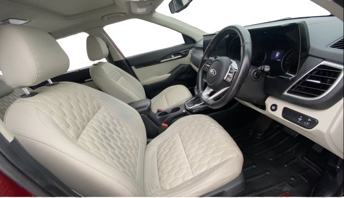 2020 KIA SELTOS HTX IVT 1.5 PETROL, Petrol, Automatic, 76,401 km, Right Side Front Door Cabin