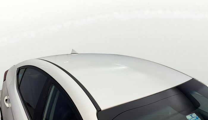 2018 Hyundai New Elantra 2.0 SX AT PETROL, Petrol, Automatic, 1,04,317 km, Roof