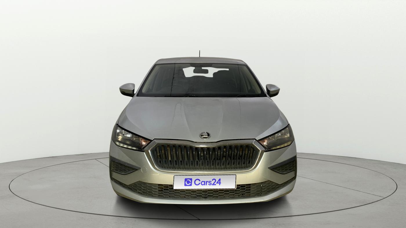2022 Skoda SLAVIA ACTIVE 1.0L TSI MT, Petrol, Manual, 84,414 km, Front