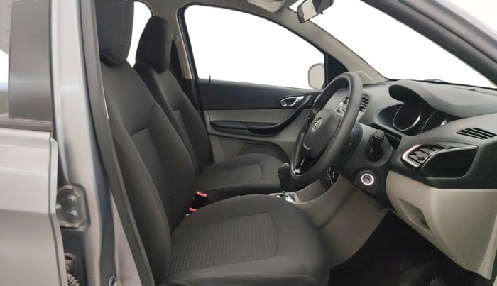 2018 Tata Tiago XZA PETROL, Petrol, Automatic, 37,593 km, Right Side Front Door Cabin