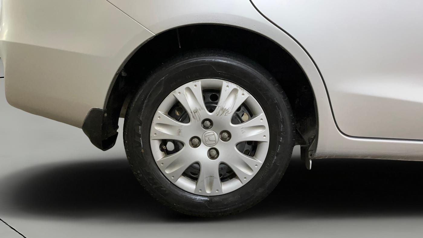 2015 Honda Amaze 1.2L I-VTEC S, Petrol, Manual, 58,582 km, Right Rear Wheel