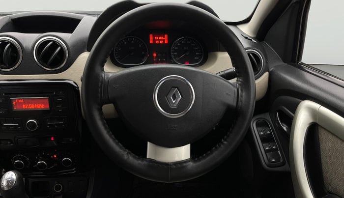 2014 Renault Duster RXL PETROL, Petrol, Manual, 93,081 km, Steering Wheel Close Up