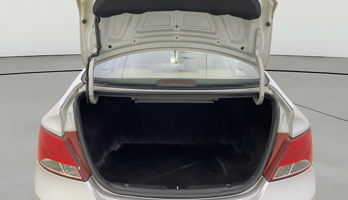 2015 Hyundai Verna FLUIDIC 4S 1.6 VTVT SX, Petrol, Manual, 29,260 km, Boot Open Zoomed View