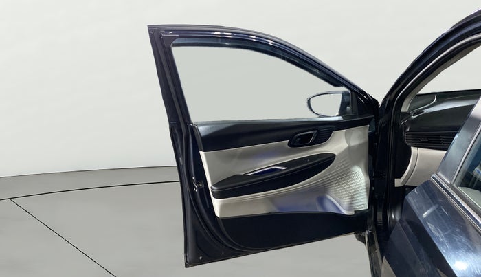 2025 Hyundai NEW I20 ASTA 1.2 MT, Petrol, Manual, 49,110 km, LHS Front Door