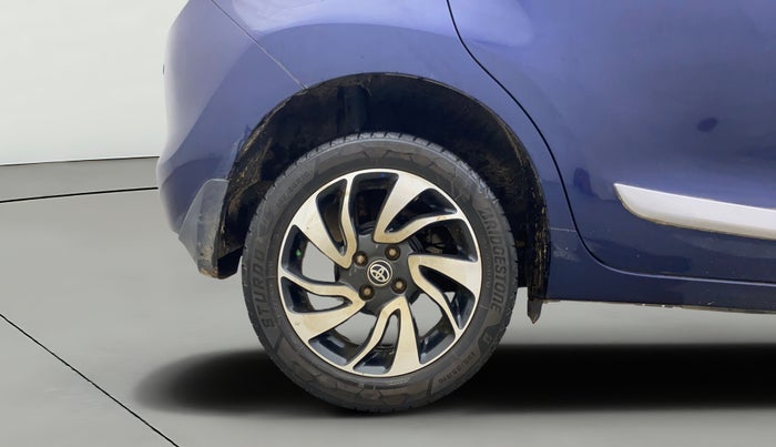 2020 Toyota Glanza G, Petrol, Manual, 94,149 km, Right Rear Wheel