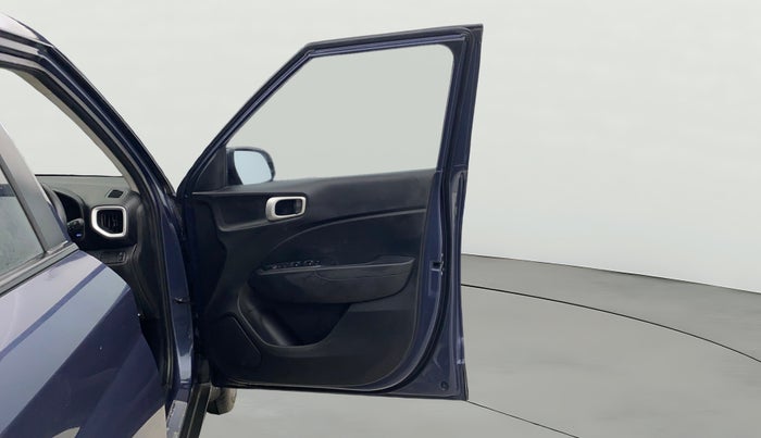 2019 Hyundai VENUE SX 1.0 TURBO, Petrol, Manual, 68,304 km, RHS Front Door