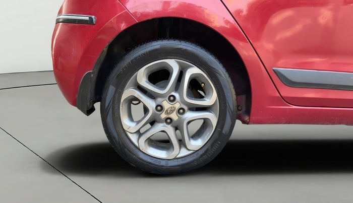 2019 Hyundai Elite i20 ASTA 1.2 (O), CNG, Manual, 1,17,259 km, Right Rear Wheel