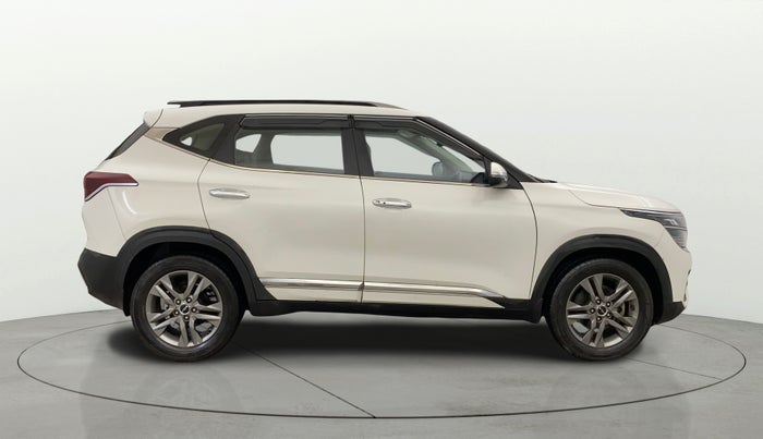 2021 KIA SELTOS HTX 1.5 PETROL, Petrol, Manual, 50,070 km, Right Side View