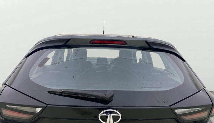 2022 Tata ALTROZ XZA PLUS, Petrol, Automatic, 24,675 km, Rear Windshield