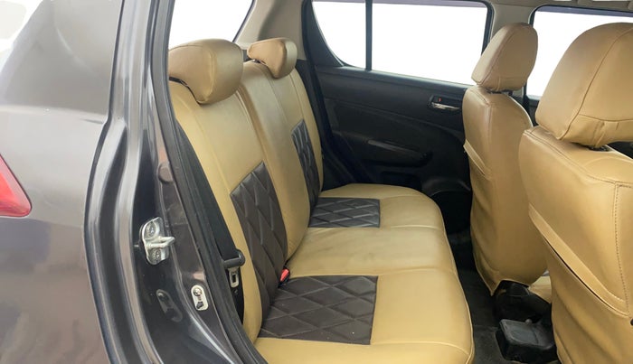 2015 Maruti Swift VDI, Diesel, Manual, 92,139 km, Right Side Rear Door Cabin