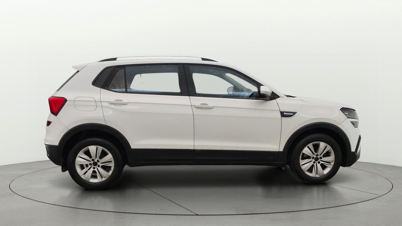 2021 Skoda KUSHAQ AMBITION 1.0L TSI AT, Petrol, Automatic, 1,12,663 km, Right Side View