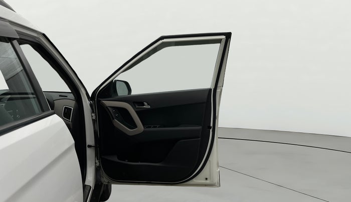 2017 Hyundai Creta SX PLUS AT 1.6 PETROL, Petrol, Automatic, 15,326 km, RHS Front Door