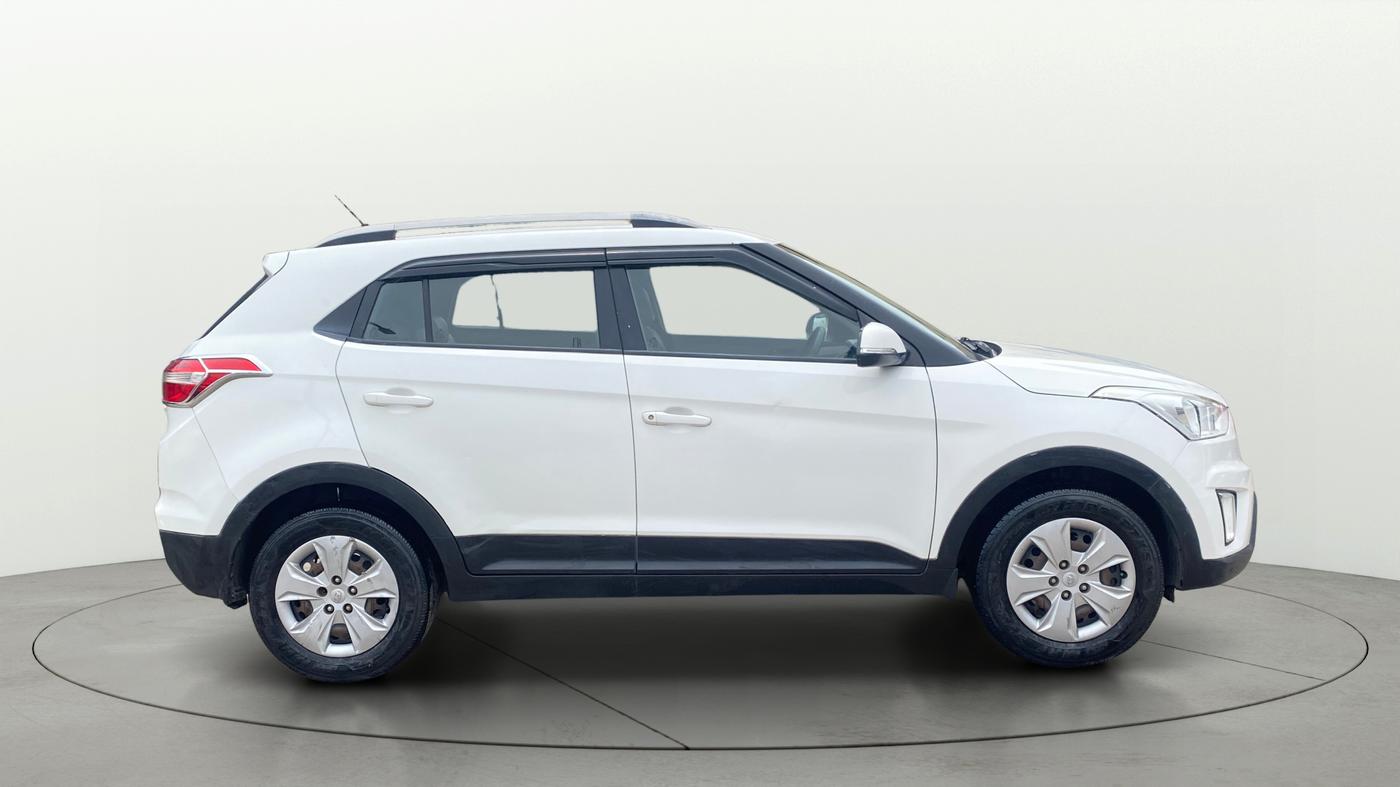 2016 Hyundai Creta BASE 1.6 PETROL, Petrol, Manual, 88,574 km, Right Side View