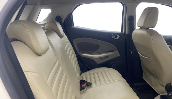 2016 Ford Ecosport TITANIUM 1.5L PETROL AT, Petrol, Automatic, 74,404 km, Right Side Rear Door Cabin