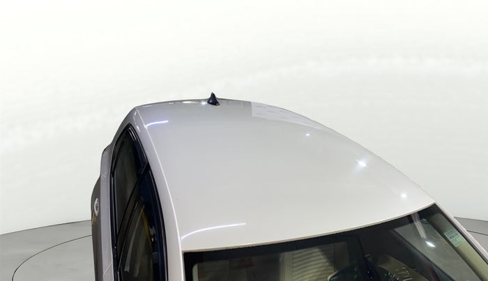 2016 Volkswagen Polo HIGHLINE1.2L, Petrol, Manual, 33,574 km, Roof