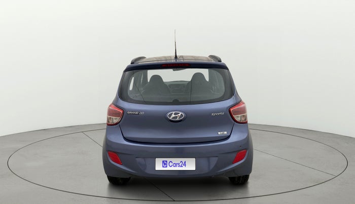 2015 Hyundai Grand i10 SPORTZ 1.2 KAPPA VTVT, Petrol, Manual, 40,594 km, Back/Rear