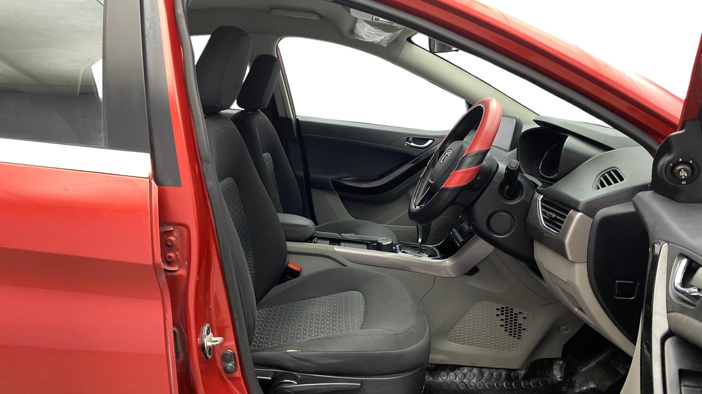 2019 Tata NEXON XZA PLUS PETROL, Petrol, Automatic, 83,425 km, Right Side Front Door Cabin