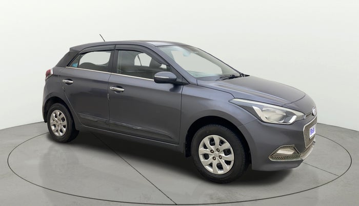 2017 Hyundai Elite i20 SPORTZ 1.4 CRDI, Diesel, Manual, 1,12,166 km, Right Front Diagonal