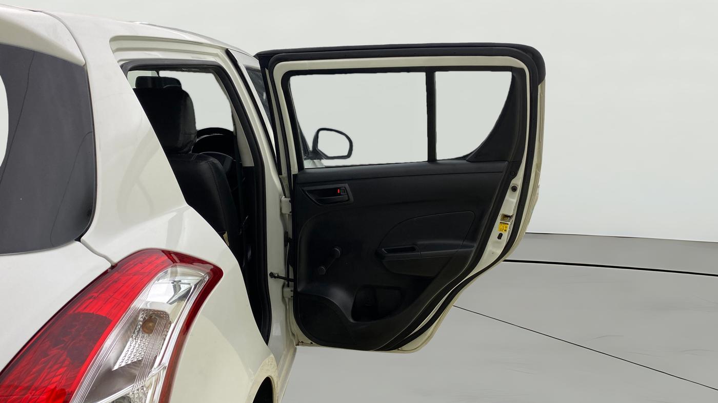 2017 Maruti Swift LXI (O), Petrol, Manual, 40,597 km, RHS Rear Door