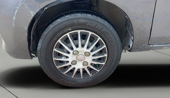 2017 Maruti Alto 800 LXI, Petrol, Manual, 57,731 km, Left Front Wheel