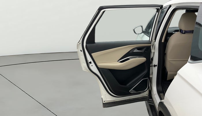 2023 MG HECTOR SAVVY PRO 1.5 TURBO CVT PETROL, Petrol, Automatic, 37,173 km, LHS Rear Door