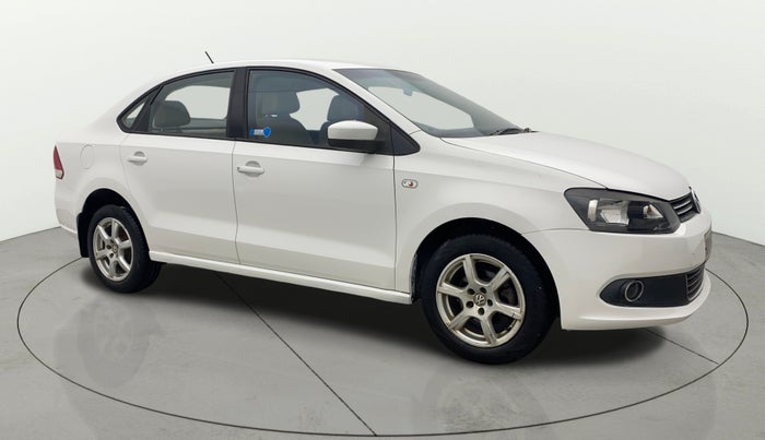 2013 Volkswagen Vento HIGHLINE 1.6 MPI, Petrol, Manual, 1,08,521 km, SRP