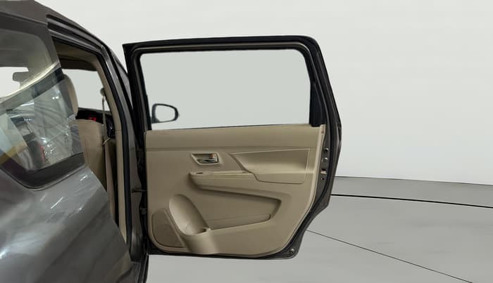 2020 Maruti Ertiga VXI CNG, CNG, Manual, 56,481 km, RHS Rear Door