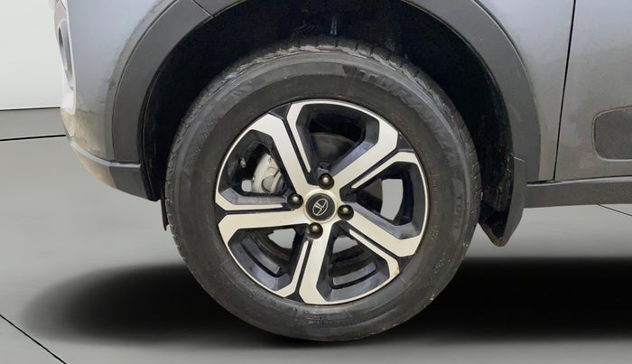 2023 Tata NEXON XZ PLUS (L), Petrol, Manual, 17,794 km, Left Front Wheel