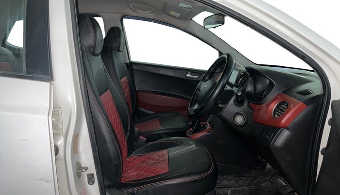 2016 Hyundai Grand i10 1.2 SPORTZ PRIME EDITION VTVT, CNG, Manual, 77,722 km, Right Side Front Door Cabin