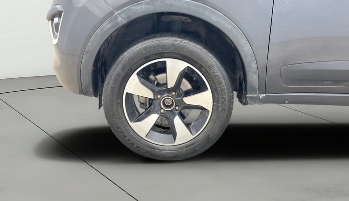 2018 Tata NEXON XZA PLUS PETROL, Petrol, Automatic, 29,932 km, Left Front Wheel