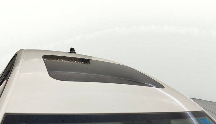 2022 Skoda SLAVIA STYLE 1.5L TSI DSG, Petrol, Automatic, 33,388 km, Roof