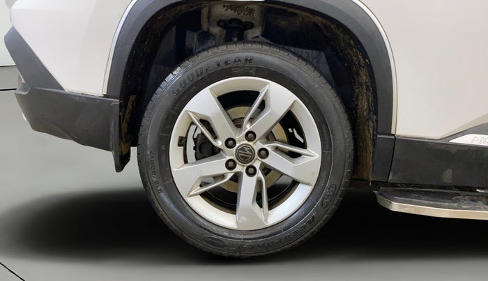 2020 MG HECTOR SUPER 1.5 PETROL, Petrol, Manual, 39,412 km, Right Rear Wheel