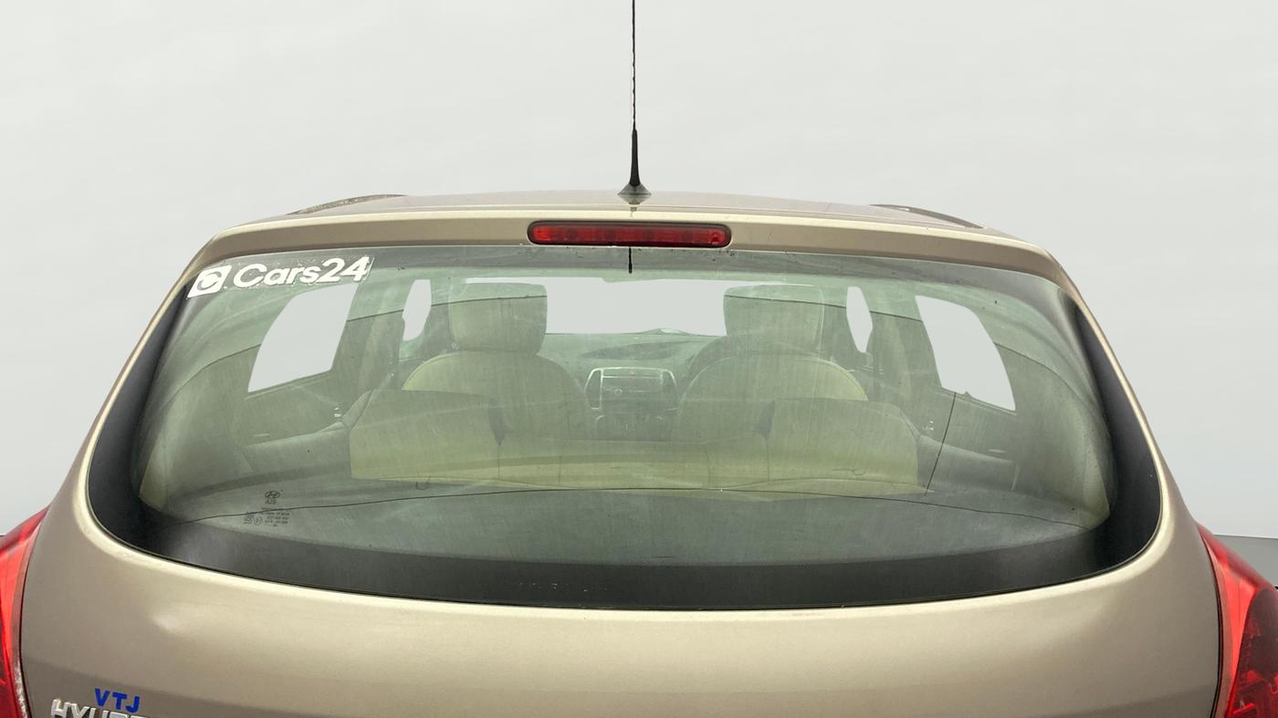 2013 Hyundai i20 MAGNA 1.2, Petrol, Manual, 29,754 km, Rear Windshield
