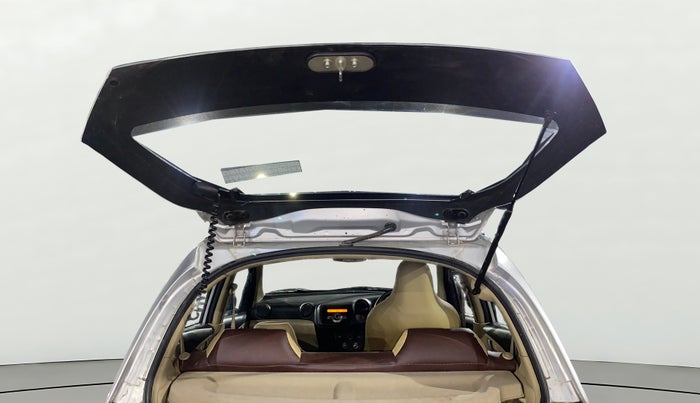 2014 Honda Brio V MT, Petrol, Manual, 79,294 km, Boot Door Open