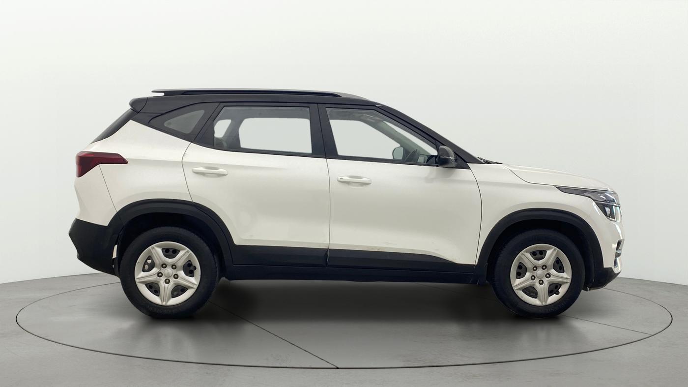 2021 KIA SELTOS HTK 1.5 PETROL, Petrol, Manual, 1,19,589 km, Right Side View