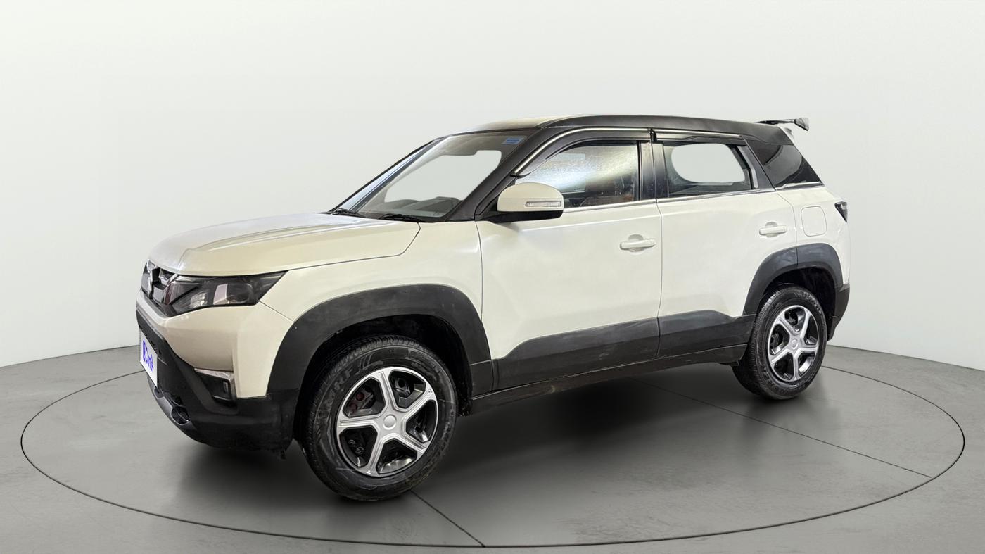 2023 Maruti BREZZA LXI SMART HYBRID, Petrol, Manual, 41,844 km, Left Front Diagonal