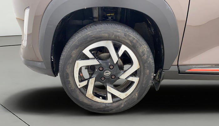 2023 Nissan MAGNITE XV MT, Petrol, Manual, 17,839 km, Left Front Wheel