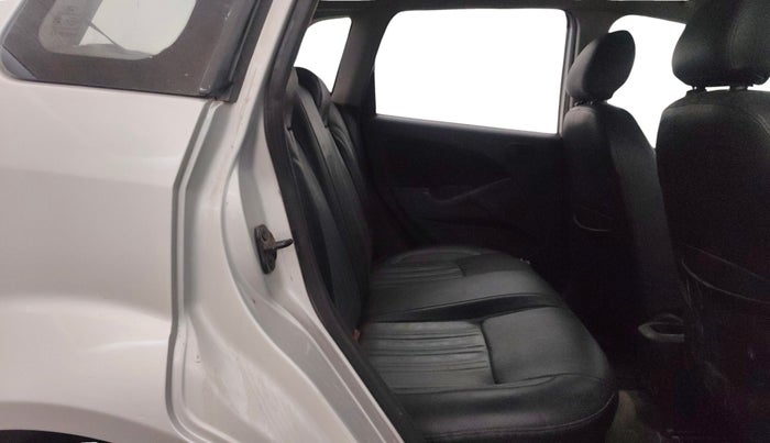 2013 Ford Figo EXI 1.2 PETROL, Petrol, Manual, 1,02,975 km, Right Side Rear Door Cabin