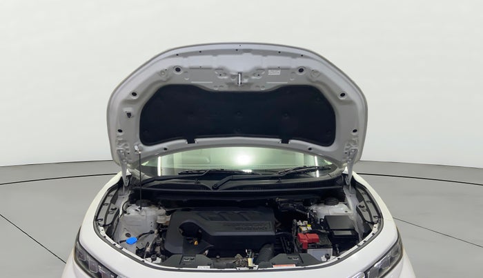 2025 Maruti FRONX ALPHA 1.0 TURBO MT, Petrol, Manual, 6,846 km, Open Bonet