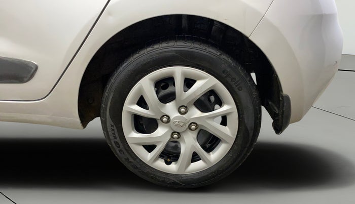 2018 Hyundai Grand i10 SPORTZ 1.2 KAPPA VTVT, CNG, Manual, 34,912 km, Left Rear Wheel