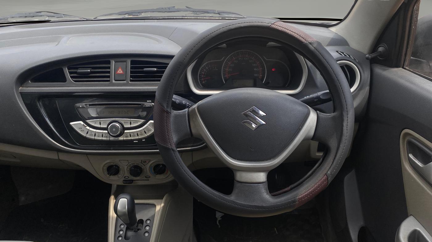 2015 Maruti Alto K10 VXI AMT, Petrol, Automatic, 45,256 km, Steering Wheel Close Up