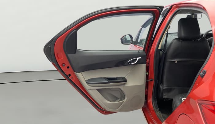 2019 Tata Tiago XZ PLUS PETROL, Petrol, Manual, 33,048 km, LHS Rear Door