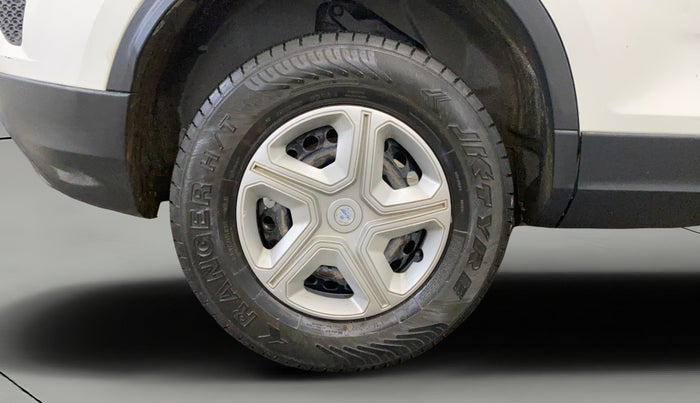 2020 Tata Harrier XE 2.0L KRYOTEC, Diesel, Manual, 92,436 km, Right Rear Wheel