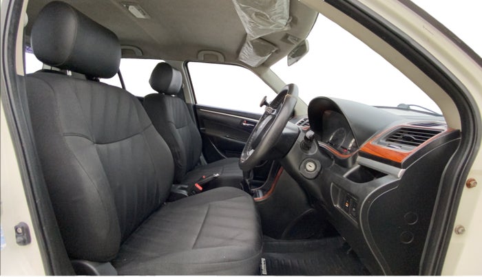 2013 Maruti Swift VDI, Diesel, Manual, 92,424 km, Right Side Front Door Cabin
