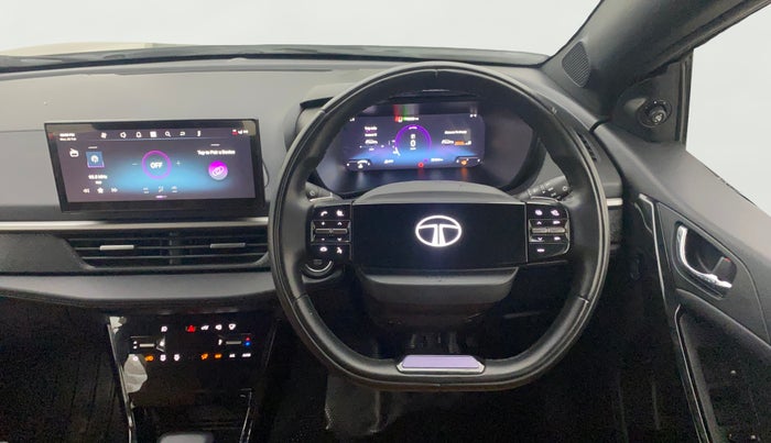 2024 Tata NEXON FEARLESS + SUNROOF DCA DUAL TONE 1.2 PETROL, Petrol, Automatic, 29,422 km, Steering Wheel Close Up